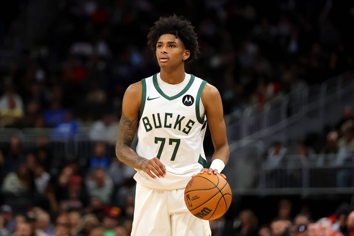 米切尔爆发新星，迎来胜利刷新纪录，雄鹿球队迎来希望！的简单介绍